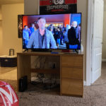 8.WatchTVduringLunch